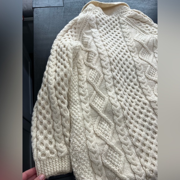 Hand Knit Wool Cable Knit Cardigan Sweater Medium Shawl Collar Cottagecore - Picture 13 of 13